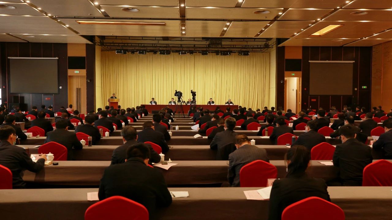 严鉴铂董事长荣获陕西省“担任作为好干部”称号！！！